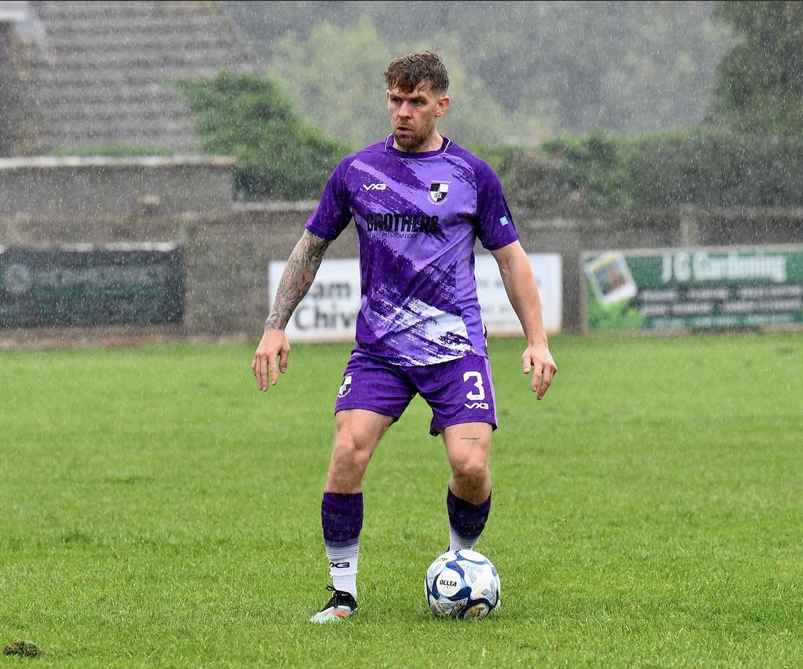 FreeAgentsFC's tweet image. Name: James Sharkey 
Age: 31
Location: Bristol (Willing to travel upto 1 hour)
Position: LB | LWB
Previous Clubs: Exmouth, Cronies, Shepton Mallet. 

Level looking for: Step 5-6 or above.