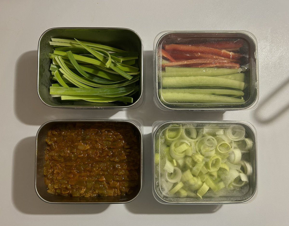 soyaaalll's tweet image. mes futurs enfants vont tellement me haïr et j’en suis fière