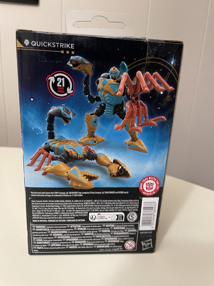 TransformersHQ1's tweet image. A look at Transformers Age of the Primes [Deluxe Class] Quickstrike!

📸: Lazerwave (TFW2005)

#Transformers #Quickstrike #Hasbro