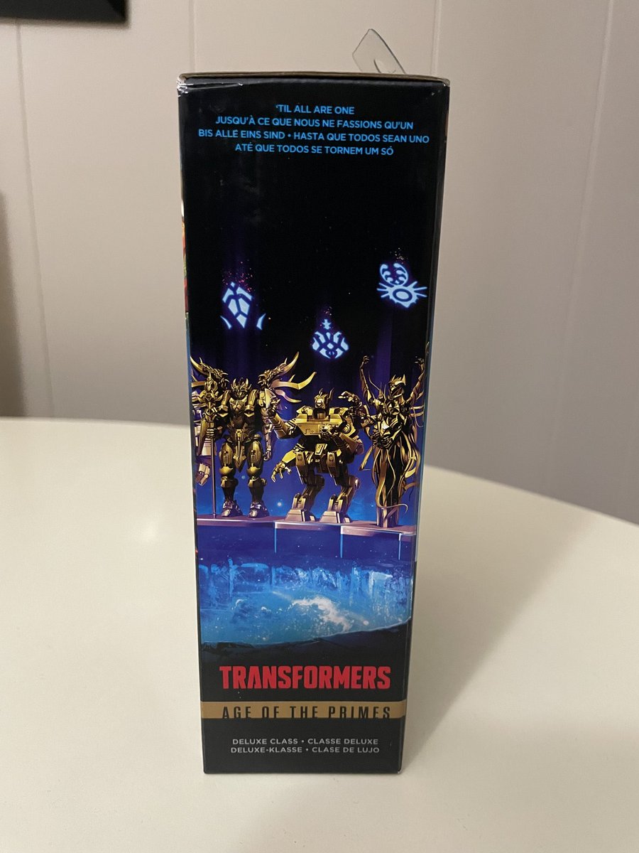 TransformersHQ1's tweet image. A look at Transformers Age of the Primes [Deluxe Class] Quickstrike!

📸: Lazerwave (TFW2005)

#Transformers #Quickstrike #Hasbro