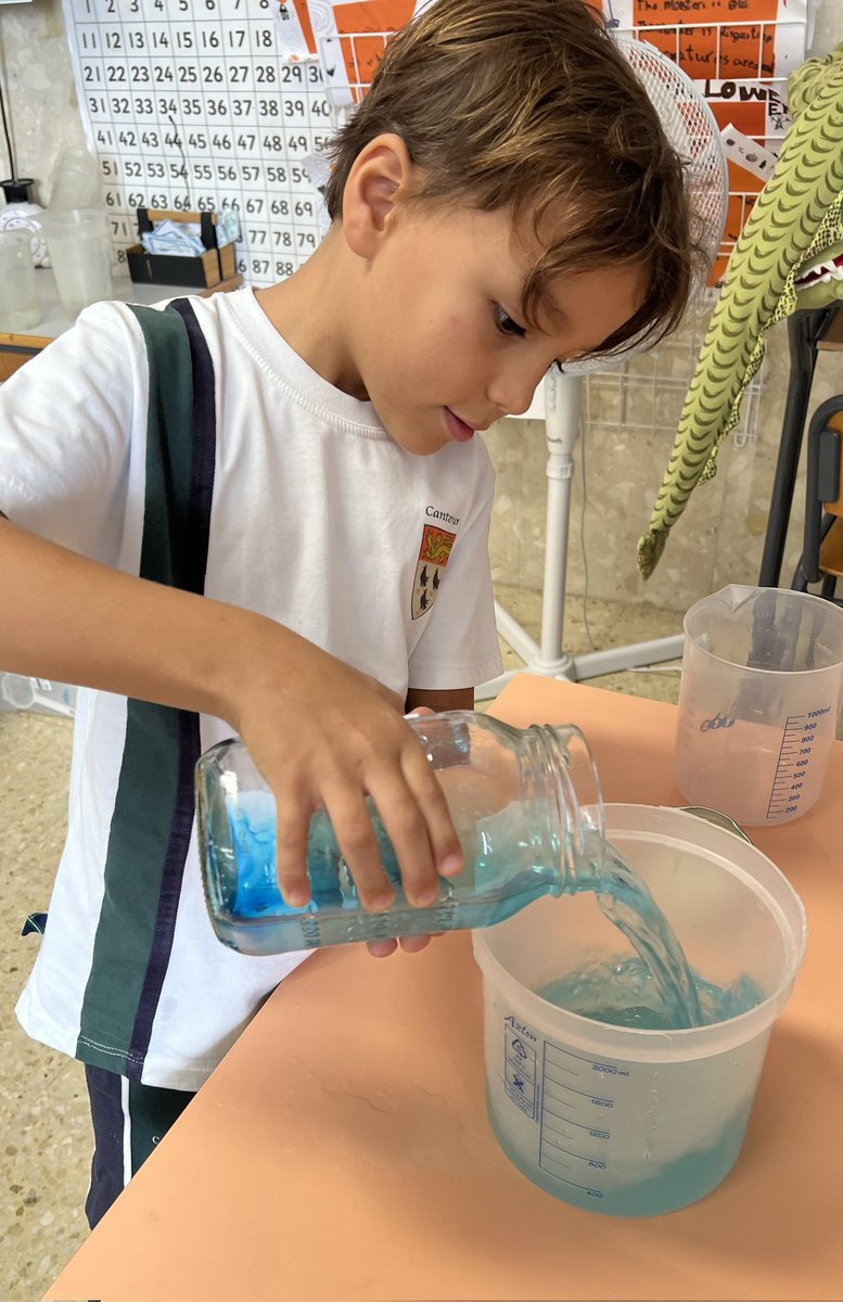 CanterburyGC's tweet image. 💧 Practical Maths in Action!
Year 3 have been busy measuring how much water their plants need each day using jugs, ml and litres. 🌱🪣
Great to see them applying classroom learning to real-life tasks! 📏🌿✨

#PracticalMaths #HandsOnLearning #STEM #CanterburyLearners