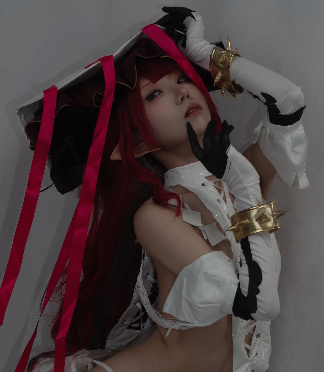 Fate/Grand Order / cosplay
妖精騎士トリスタン
          バーヴァン•シー

            残酷、最悪