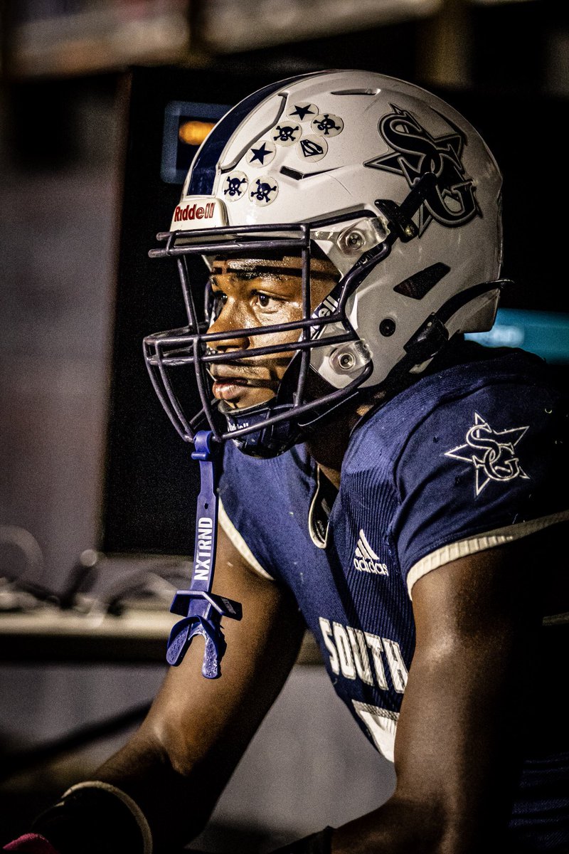 I am beyond blessed for the journey I’ve had as a high school football player. The lessons,the grind, and memories will stay with me forever. On to the next chapter💯 

Senior Season Highlights-hudl.com/v/2T8GCg

<a href="/CoachBryanLamar/">Bryan Lamar</a> <a href="/zaymartin2410/">Coach Martin</a> 
<a href="/SGHFootball/">South Gwinnett Football</a> <a href="/SGHSAthletics/">SGHS Athletics</a>