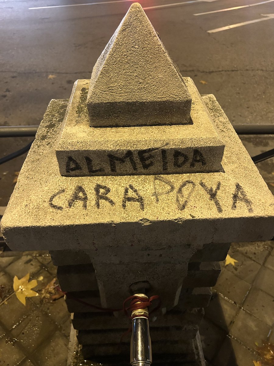 ivanroome's tweet photo. madrid https://t.co/iHEEWVKWNX