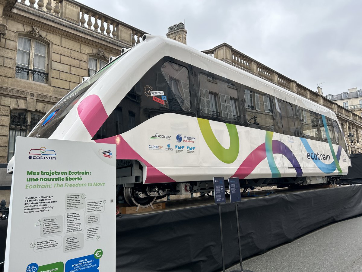 P_Krawczak's tweet photo. 🚆Parmi les produits à l’honneur, impossible de rater la navette ferroviaire #Ecotrain intelligente et ultra-légère en composites à fibres de lin.

Among the highlighted products, the smart and ultra-light Ecotrain shuttle made of flax-reinforced composites stood out unmistakably https://t.co/eOsgqTVpAb