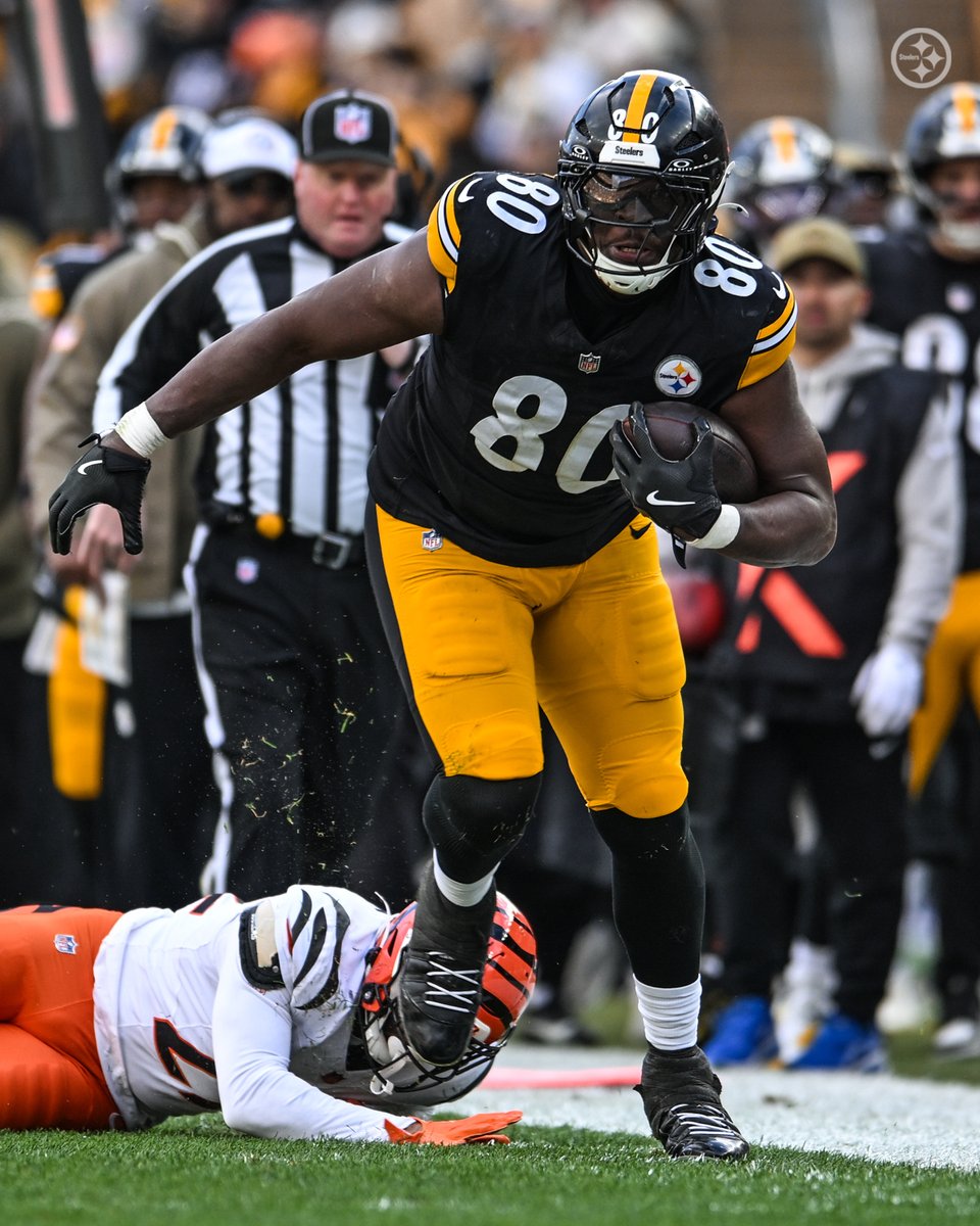 steelers's tweet image. see ya 👋 @_Dwfootball11