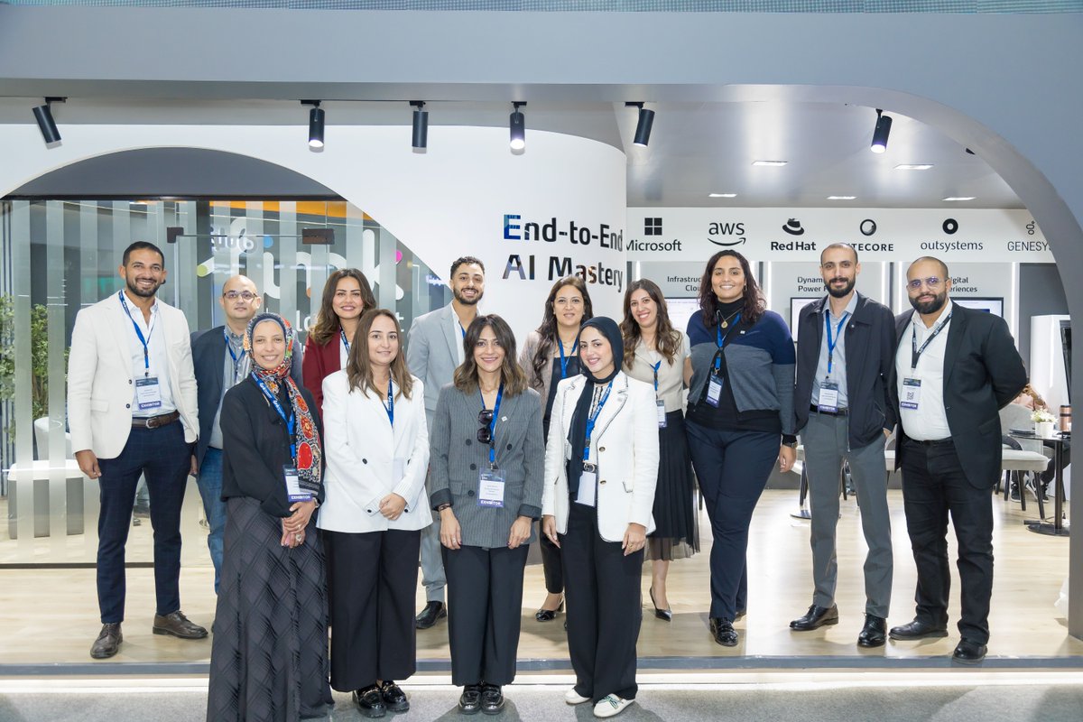 linkdevelopment's tweet image. Day 1 of Cairo ICT 2025 concludes with an inspiring start.

We were pleased to engage with distinguished visitors, valued partners, and industry leaders as we showcased our latest advancements in Agentic AI, Cloud, and Digital Transformation.

Today’s discussions and interactions…
