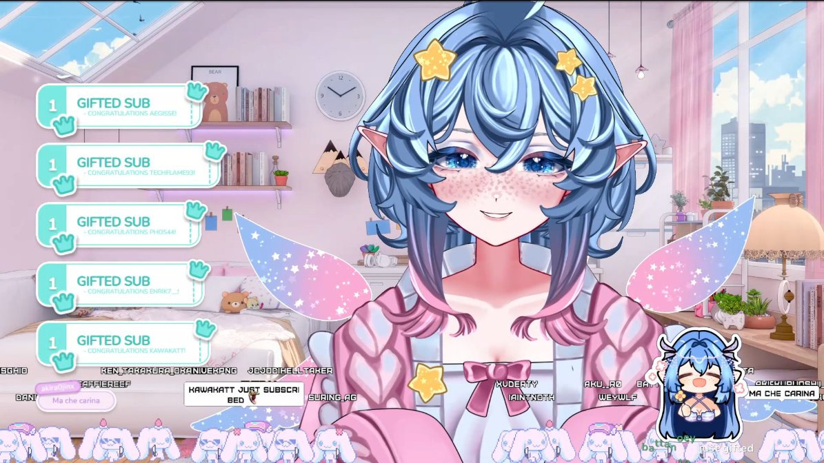 Shampocinisello's tweet photo. Ieri è ritornata @haruriku_ita con un nuovo outfit e mascotte di nome EBI o EBY ? #vtuber #vtuberita #itavtuber #confy https://t.co/ZXwUB3DgmG