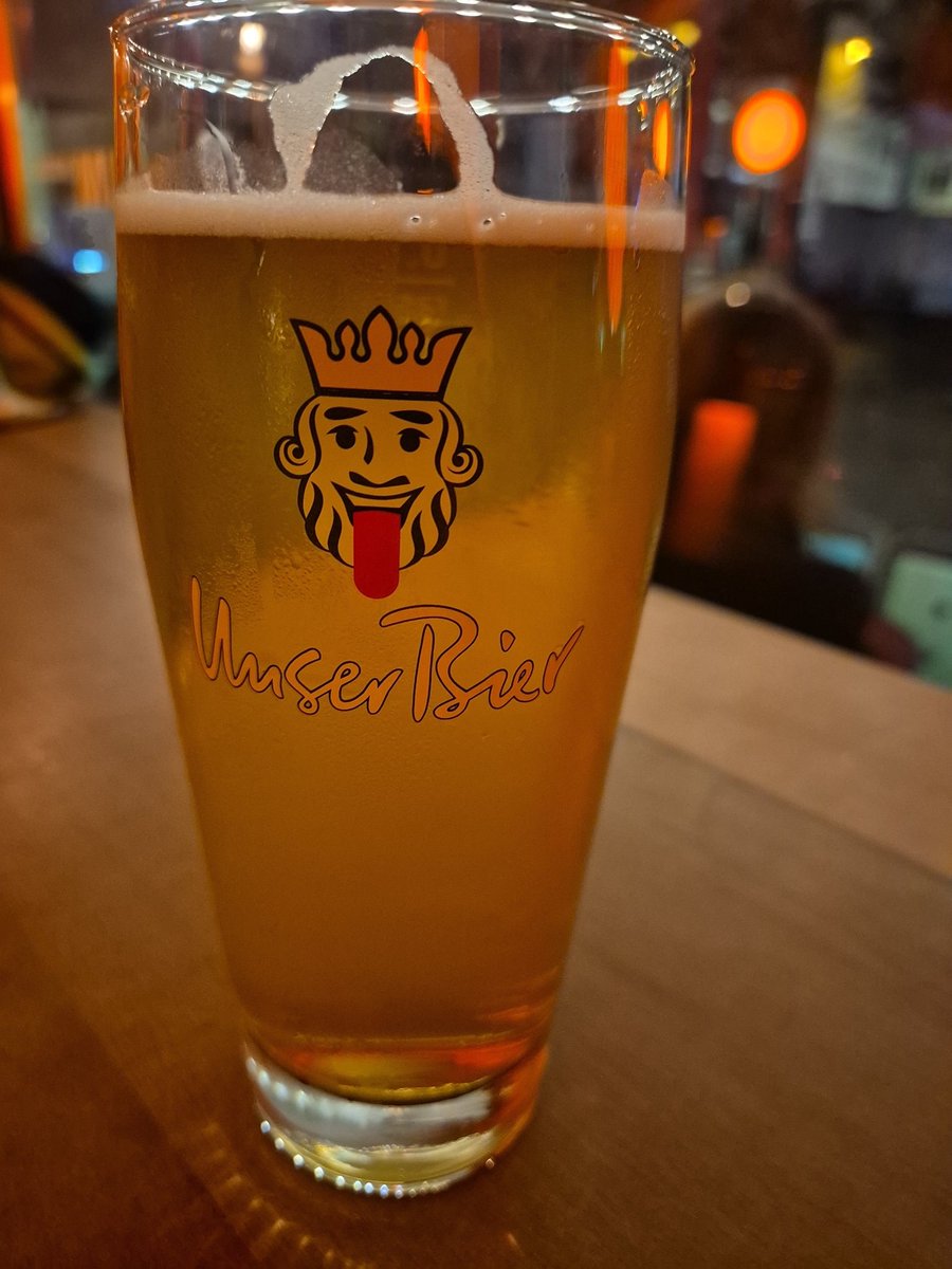 Devz00's tweet image. Wales away...I like it