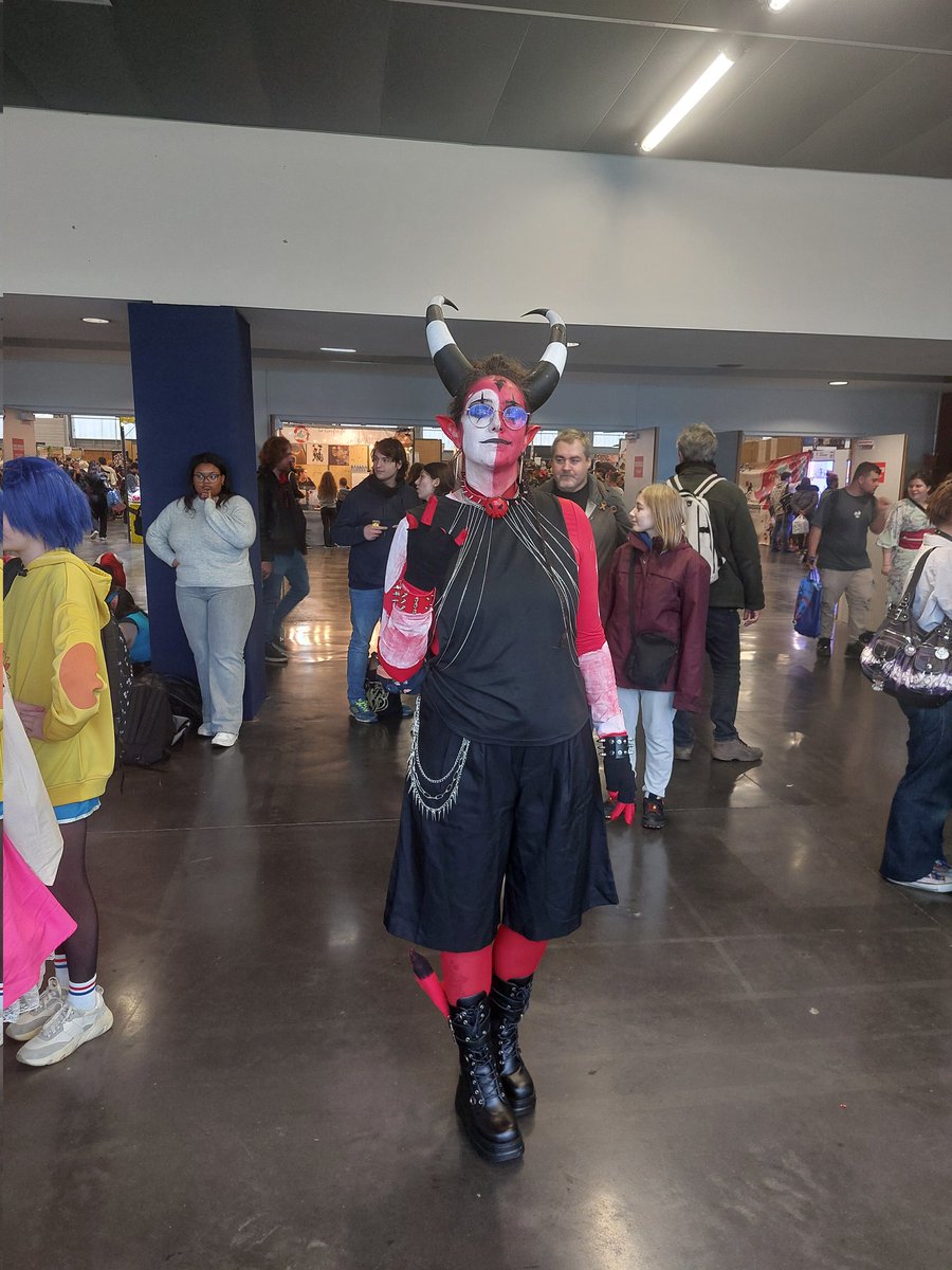 Aima_Bloodcap's tweet image. And this Day has come. :p 
#HelluvaBoss #helluvabosscosplay #helluvabossBlitzø #Blitzøcosplay #Blitzø