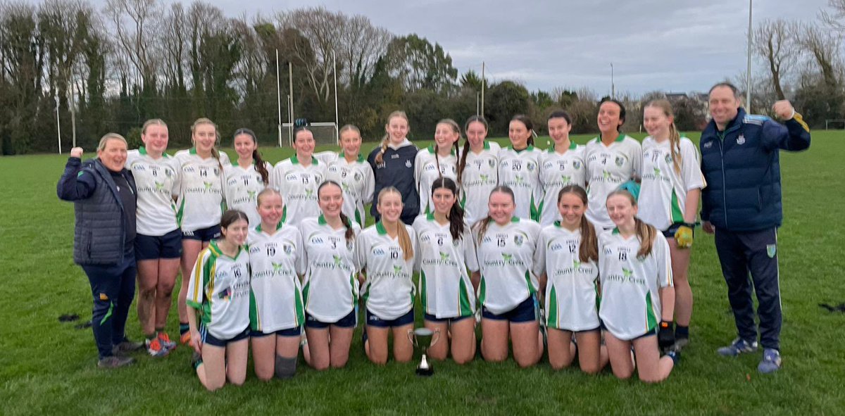 U16 Div 2 Championship winners 2025👏

A massive Well done to our St Peter’s U16 Girls who are U16 Div 2 Champions 🎉🎉

A special mention also to the managers who put in so much effort and commitment alsong with the Girls 💪