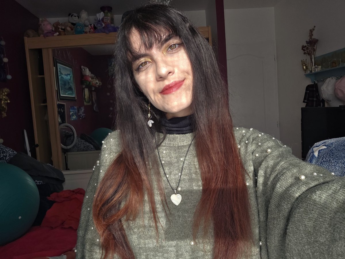 ana_phore_'s tweet image. I&apos;ll take you for a spin, baby love isn&apos;t a sin
When you look at me, I&apos;m your saint 🥀 #LGBTQIANovemberLovers