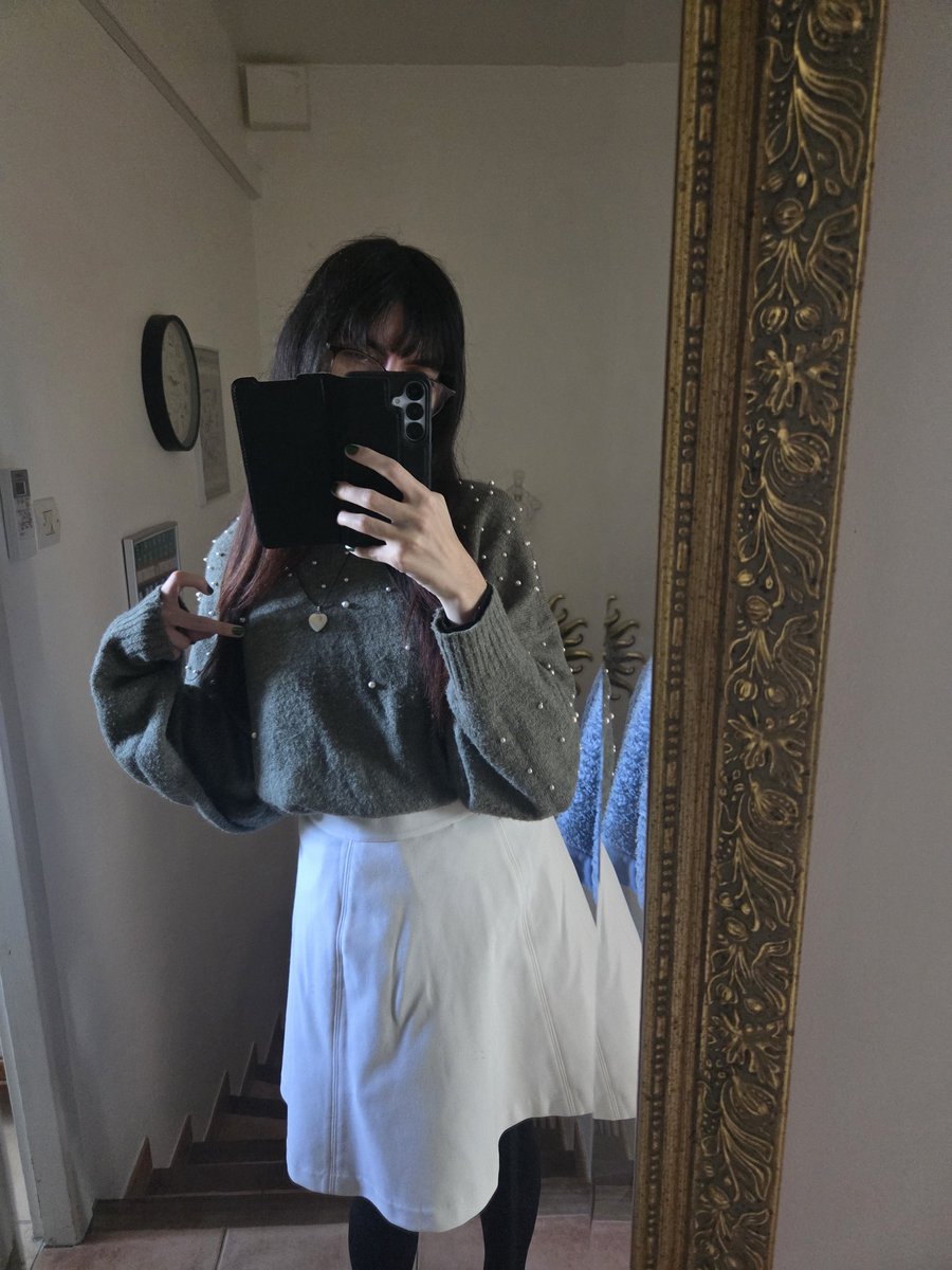 ana_phore_'s tweet image. I&apos;ll take you for a spin, baby love isn&apos;t a sin
When you look at me, I&apos;m your saint 🥀 #LGBTQIANovemberLovers