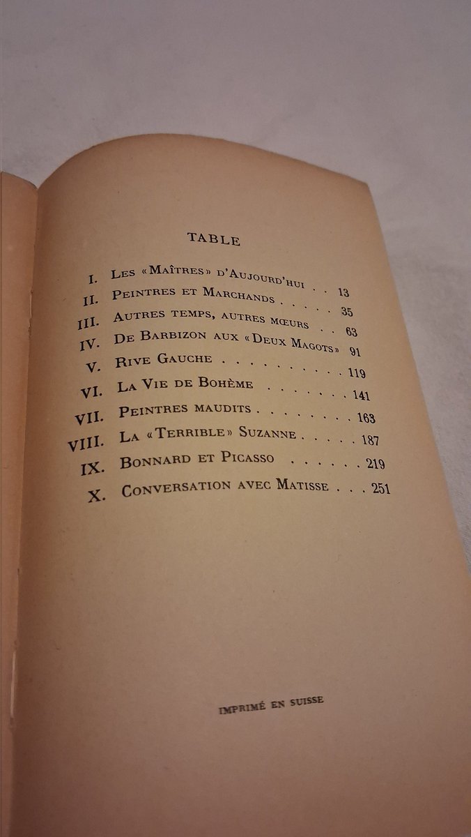 C'soir, j'retrouve l'ami Carco, avec son texte :
" L'ami des peintres " - Souvenirs. 
Dans mon exemplaire défraîchi de 1944 aux Éditions du Milieu du Monde. 
#lecture #littérature #Carco