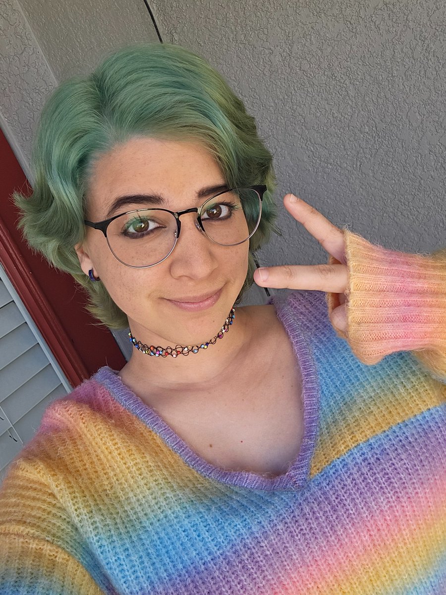 Got hair treatment for both of us. We are shiny ✨️

 #cat #newlook #vibes