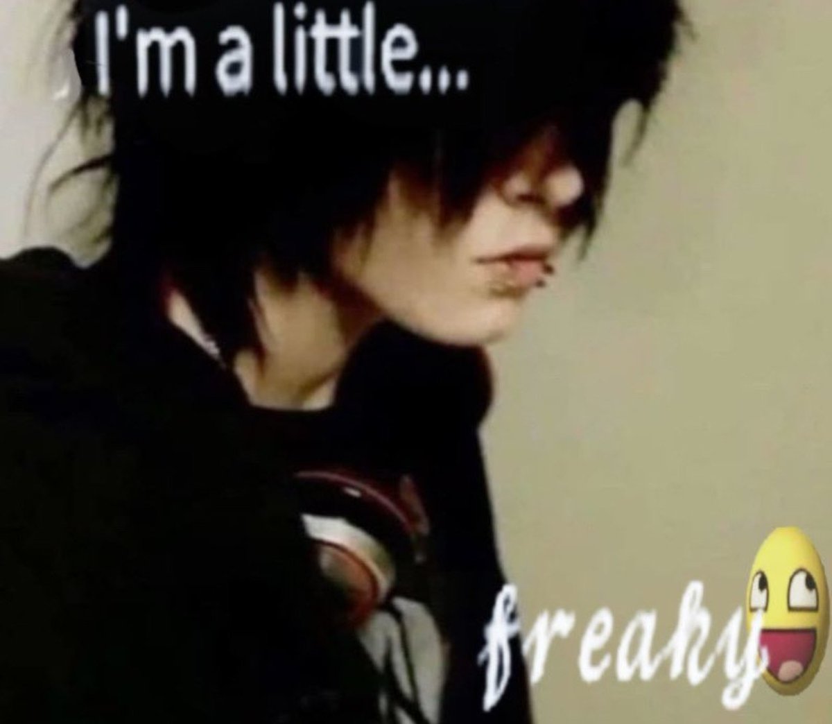 bl00dys18's tweet image. 