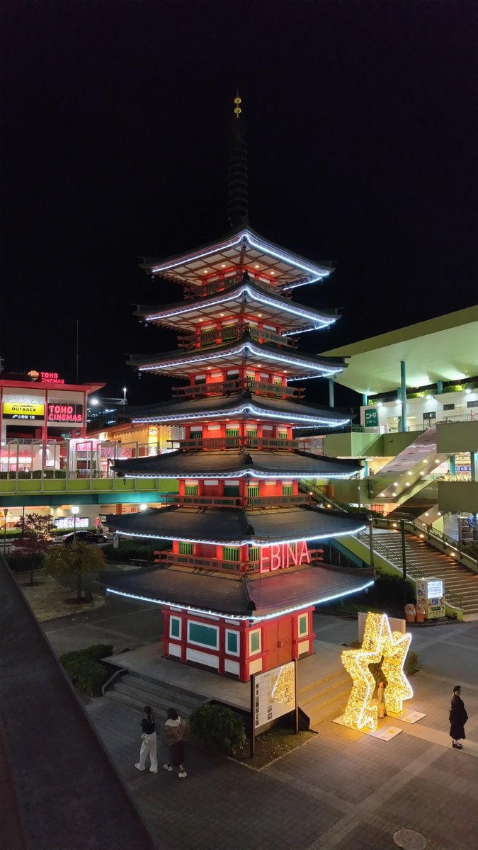 sorugyongu's tweet image. イルミネーションがきれいでした🏯✨