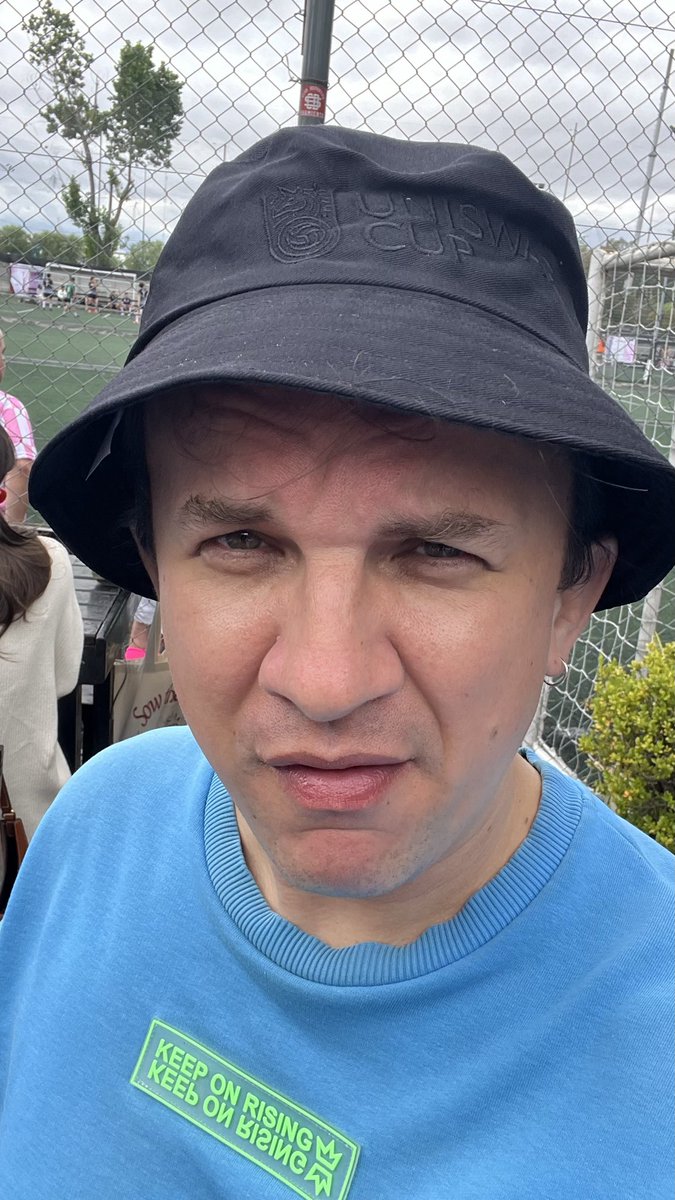 dsgncllctr's tweet image. GM 

#devcon @Uniswap Football Cup