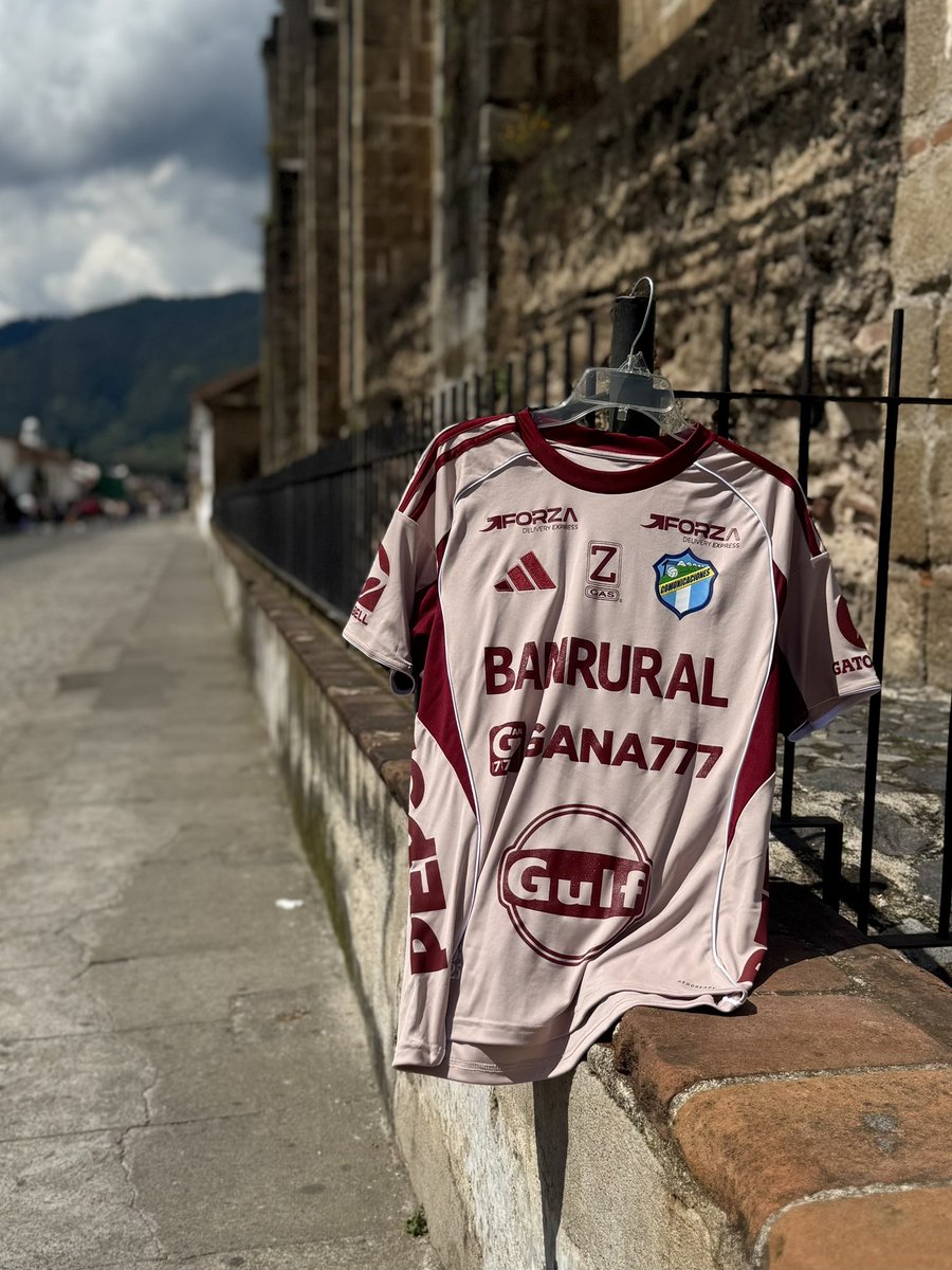 CremasOficial's tweet image. Nuestros colores resaltan en todos los lugares 👻🔥

#VamosCremas