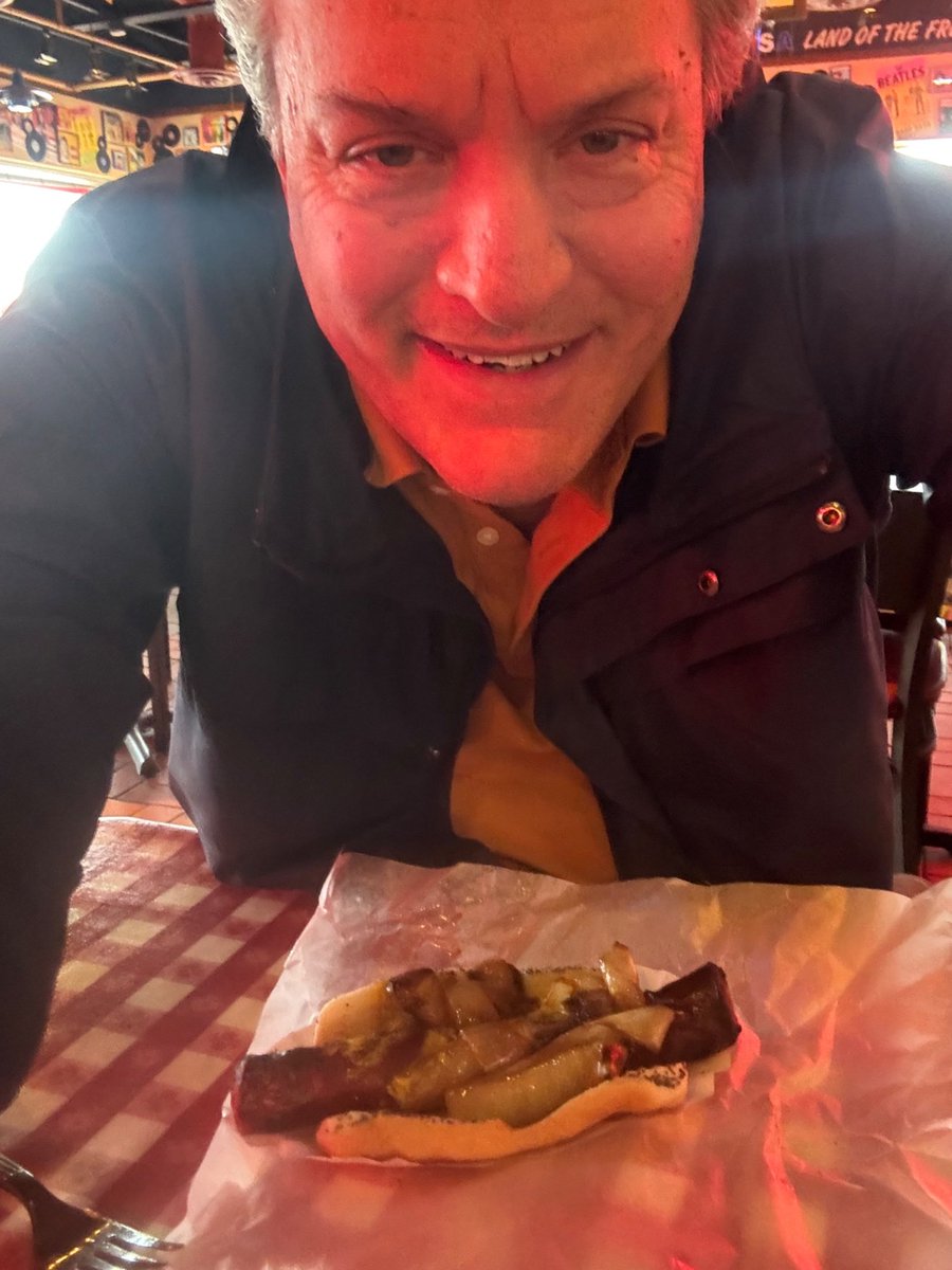 Full_Slate_Pod's tweet image. If you bet the Chargers -2.5 on the road after the Jags had the worst meltdown ever you respectfully don’t understand NFL betting.. please don’t bet again today. You have absolutely no mojo