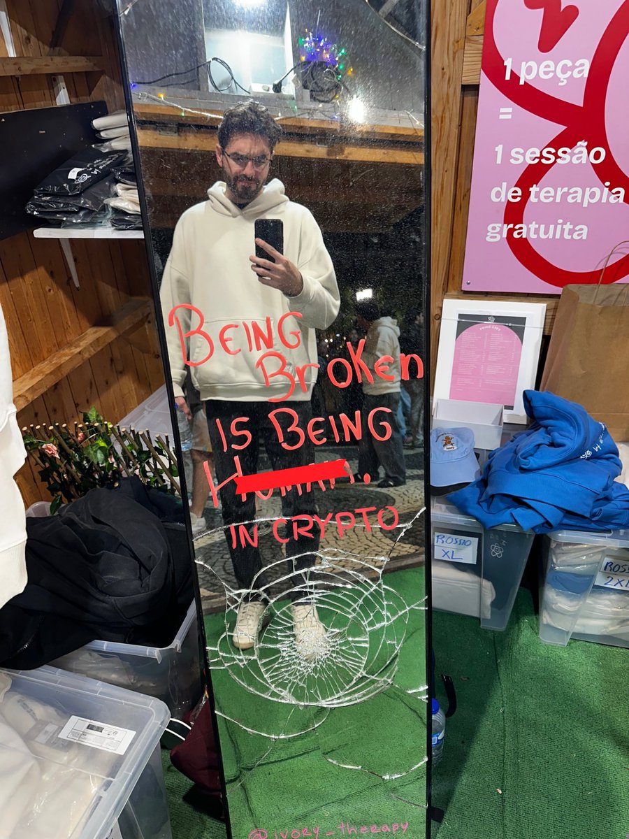 itzjoshuajake's tweet image. “Being Broke Is Being In Crypto”

Found this sign on a broken mirror In Lisbon Portugal 🇵🇹 

I have a feeling the bottom is close..