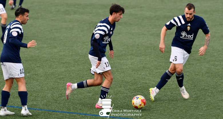 cdcaspe_oficial's tweet image. 20251116 La gente ha despedido al equipo con una gran ovación
Para Javier Romero, técnico del Club Deportivo Caspe, su equipo ha realizado un partido casi brillante y ha merecido la victoria más que suficiente frente a la Sociedad Deportiva Huesca B (0-0).
cdcaspe.es/Informaciones/…