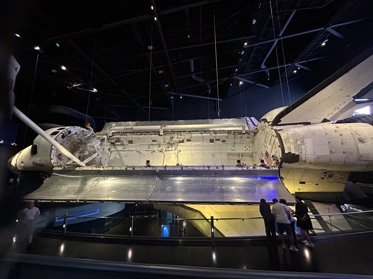 MarkKTozer's tweet image. Had a really amazing day at the Kennedy Space Center Visitor Complex today!
It’s one of the best museums (Next to a diving and shark museum in Adelaode) I’ve been to in a very long time. The history, the scale are just incredible.  #space #spaceshuttle