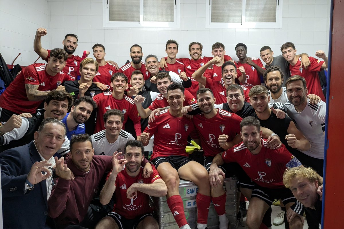 Copia mejor la receta de la paella de hoy del Trebujena Balompié, Rodra. 

¡Saludos desde el barro del fútbol español!