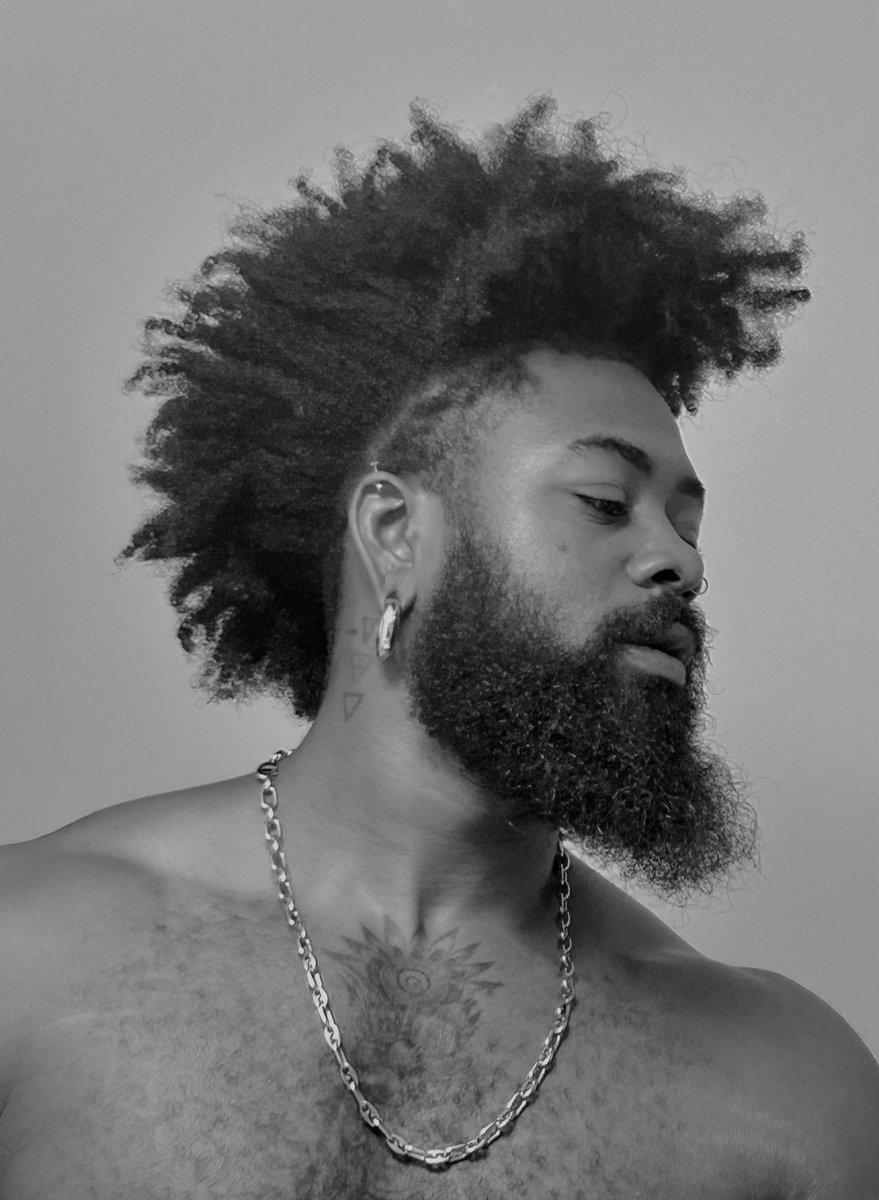 KingKaosMM's tweet image. #Rugged 🩶🐺