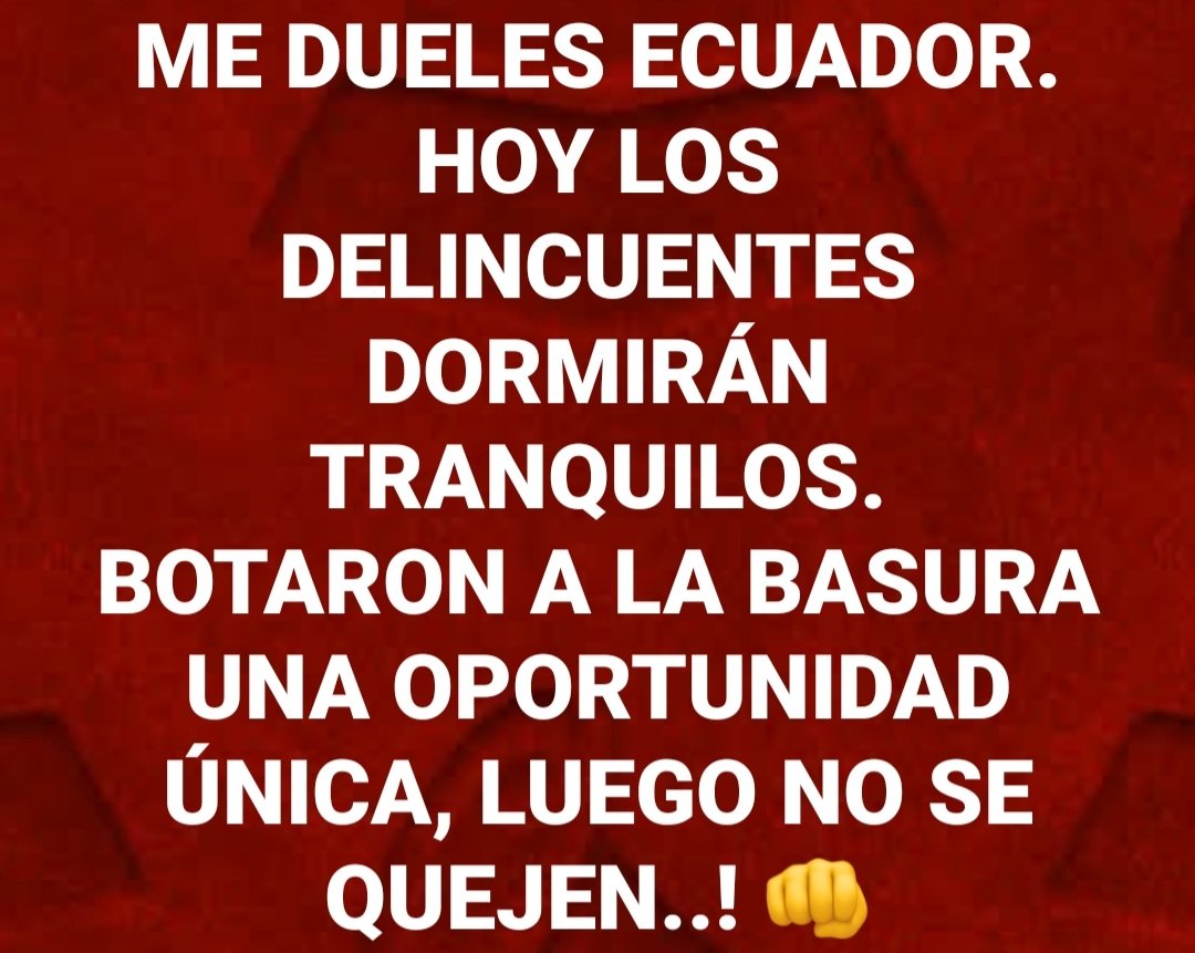 oburneo40's tweet image. Era una oportunidad, aunque la desperdiciamos. Como el penal que fallamos. A pesar de todo te amo mi Ecuador.