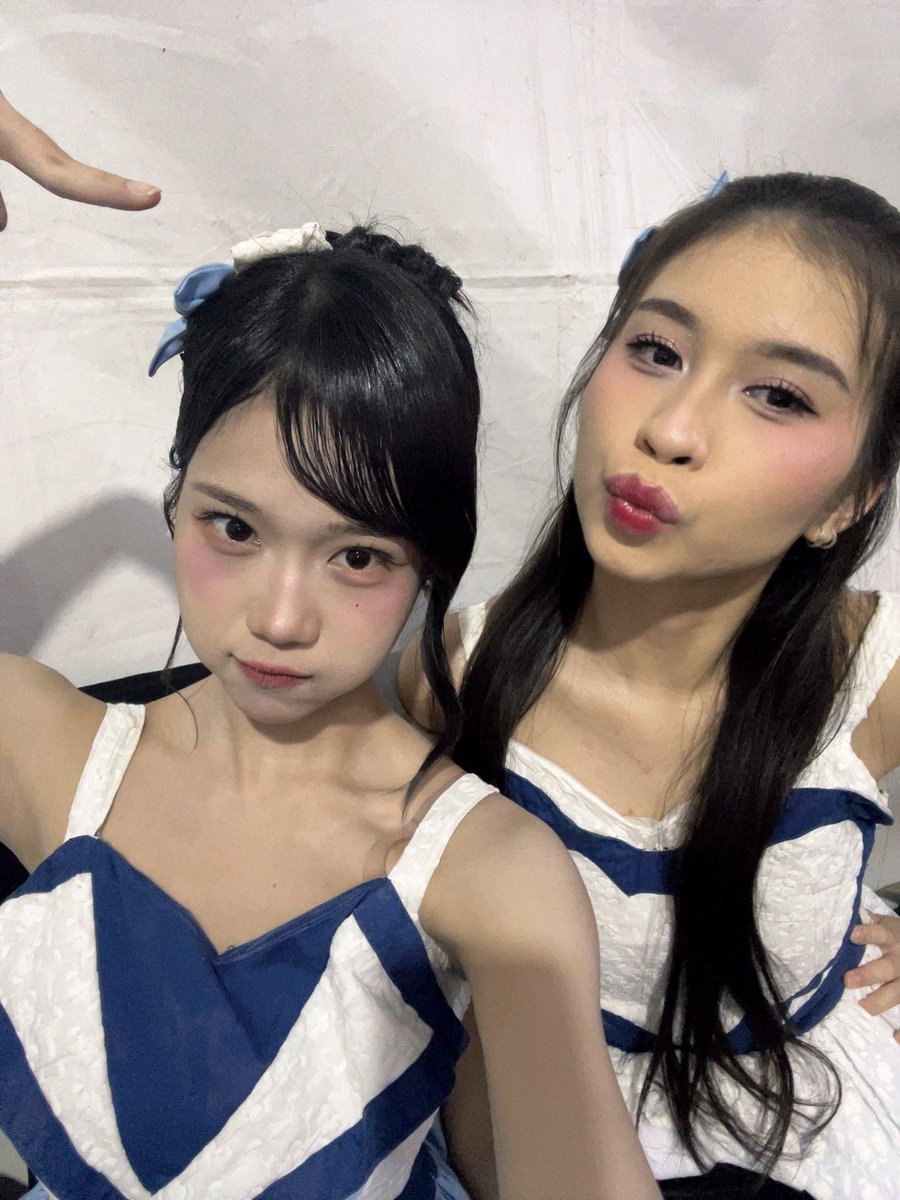 Sekamar sama kak olla🥹🫶🏻, pada ketebakk gaa?? HEHEHE😽