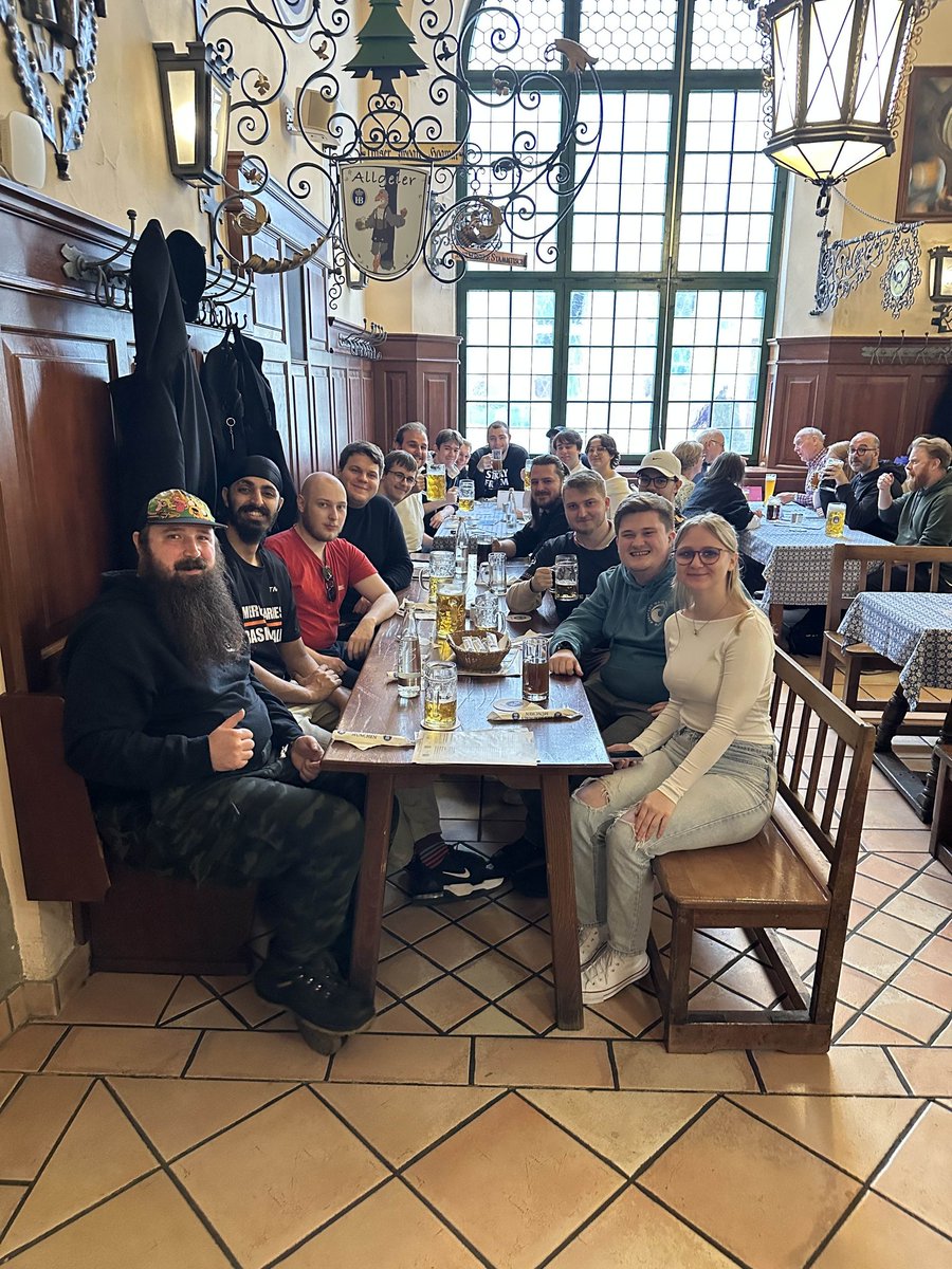 PuffoBob tweet media