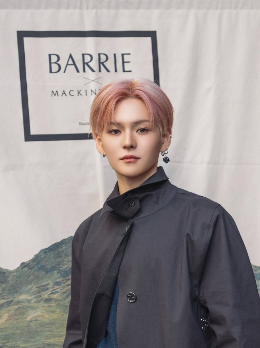 ygad_official] IG post 트레저 요시 - BARRIE Like and leave a