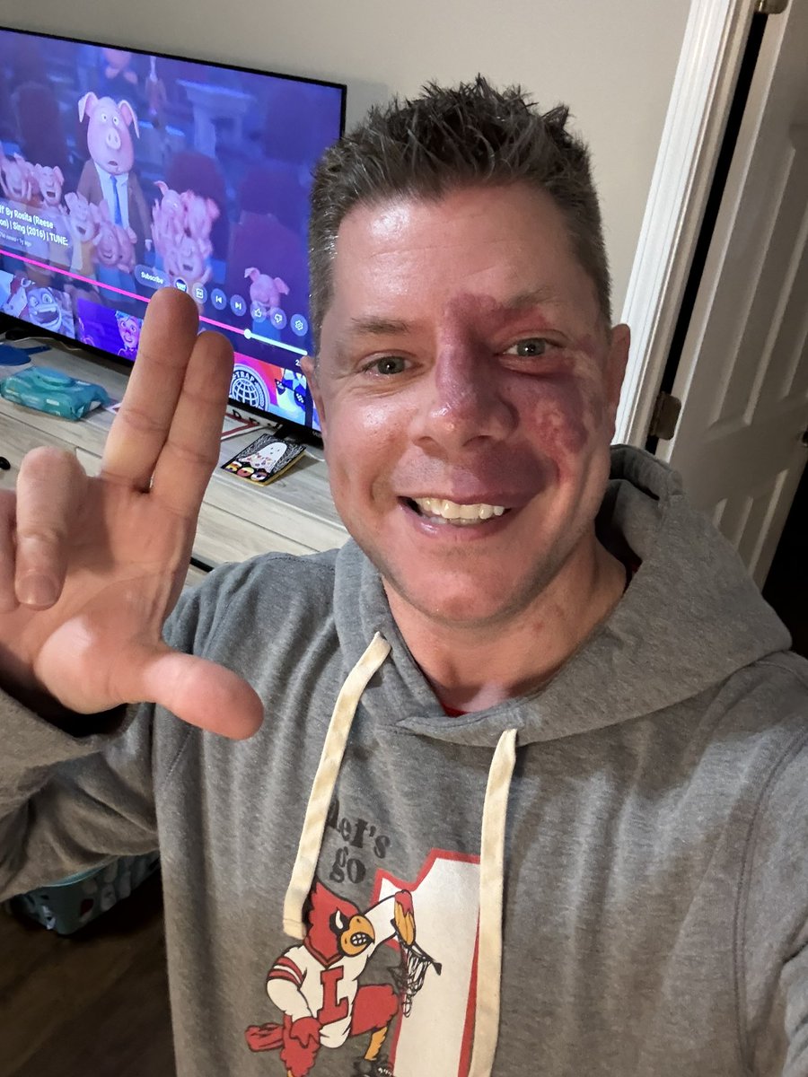 Let’s see where the Cards stand after 4 games:

4-0
103 ppg vs 71 ppg
50% FG shooting
36.4% 3 pt shooting

HUGE win over UK and Cards have a high level of unselfishness and basketball IQ. 

Excited for this next stretch of 4 that features games at Cincy and at Arkansas!

#GoCards