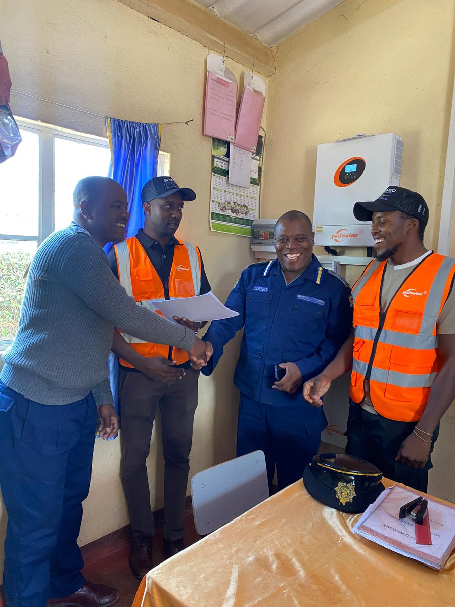 ShinkoSolar's tweet photo. Are you looking for a  Quality Solar System. Here is your Plug!!!

For all your Solar Systems, Supply & Fix

#JSDSOLAR #Deye #Sunsynk #Goodwe

Supply & Fix Solutions
0715070384 | 0777522895
✅Harare
✅Bulawayo
✅Mutare
✅Chipinge
✅Checheche
🪩https://t.co/5hHLnapbZF
🪩 https://t.co/DvLtmkQAXY