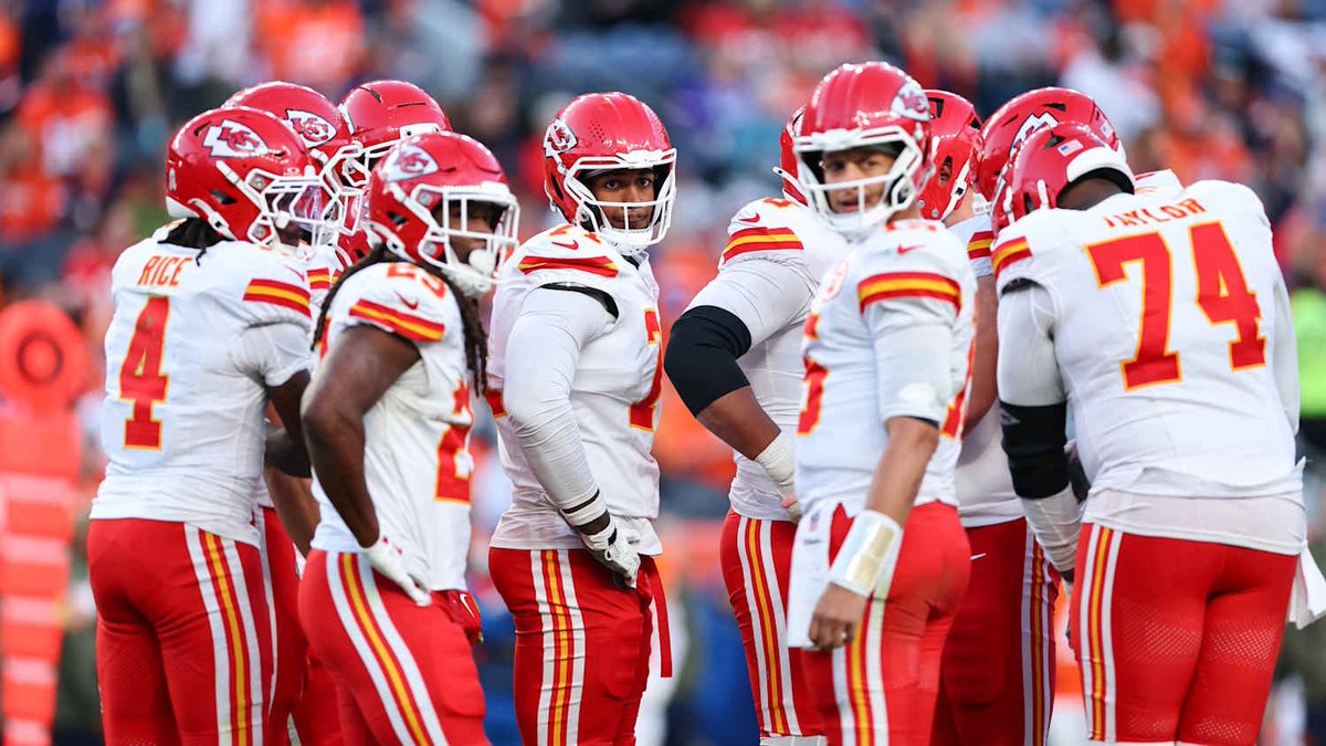 BBQChiefs's tweet photo. This season has been so frustrating to watch. The penalties. The play calling. The bad offense. 

What worked in the past may not continue to succeed. Hopefully, they’ll evolve and change it up.

If there was anyone I would believe in, it's Patrick, Travis, Andy, and Spags. https://t.co/Zkhs0b8H0y