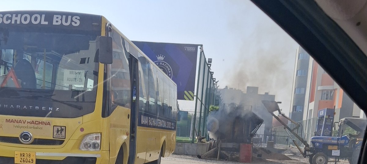 SmartFaridabad's tweet photo. @MrisEdu School who don't have so have so much sense that when AQI is above 300 and still doing tarcoal work, and this could effect kids. Have no sense on policy. And still when education has been made online, still calling school @cmohry @FBDPolice @DC_Faridabad https://t.co/tOULQaAfMf