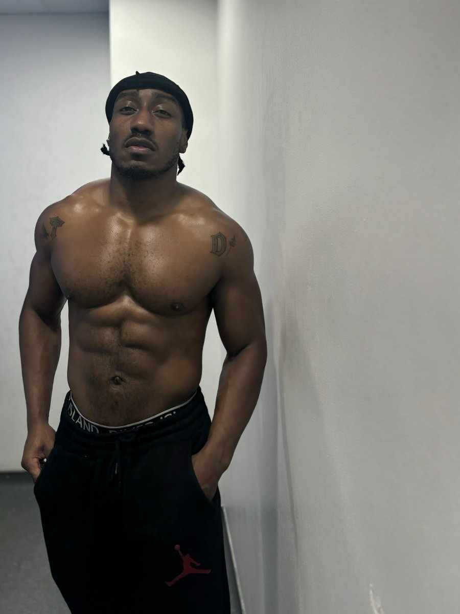 LongLiveVirgo's tweet image. Now I’ve finished gym.. I just want oxtail 😭😭