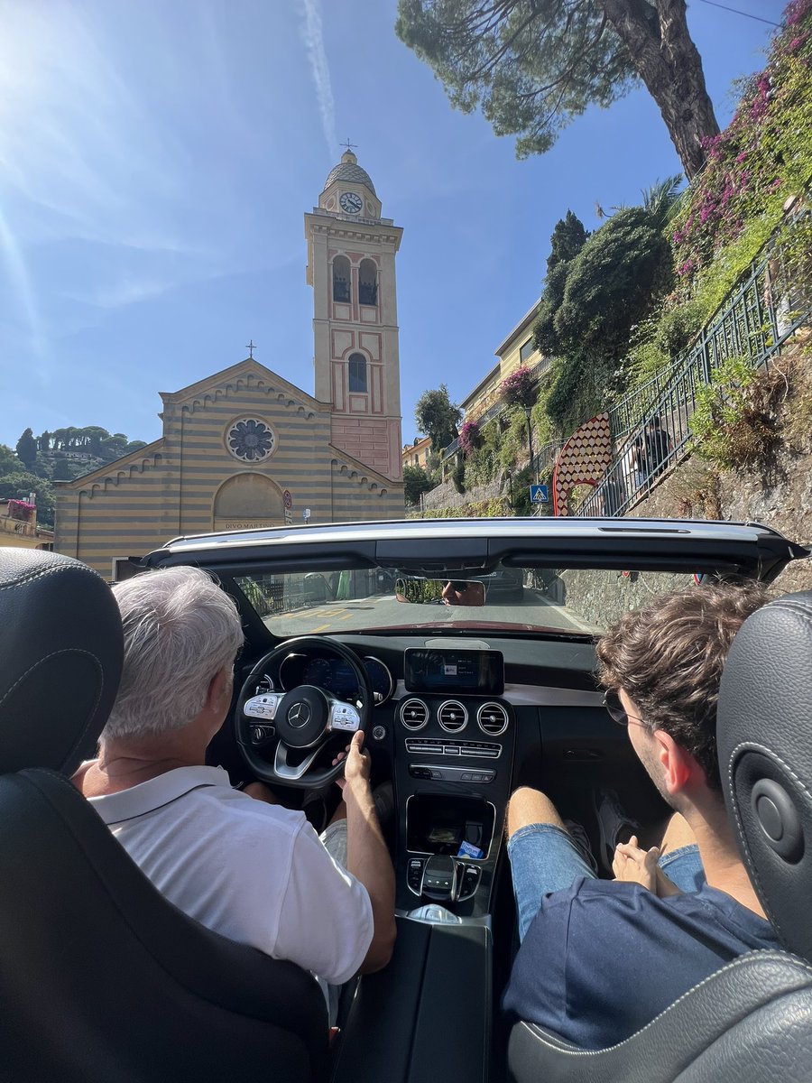 _quaglino's tweet photo. SUMMER MEMORIES: 
SUNDAY AT THE SEASIDE IN PORTOFINO❤️❤️IN THE BACKGROUND, THE CHURCH OF DIVO MARTINO
#nophotofilter #nessunfiltrofotografico https://t.co/apSCJVcLL3