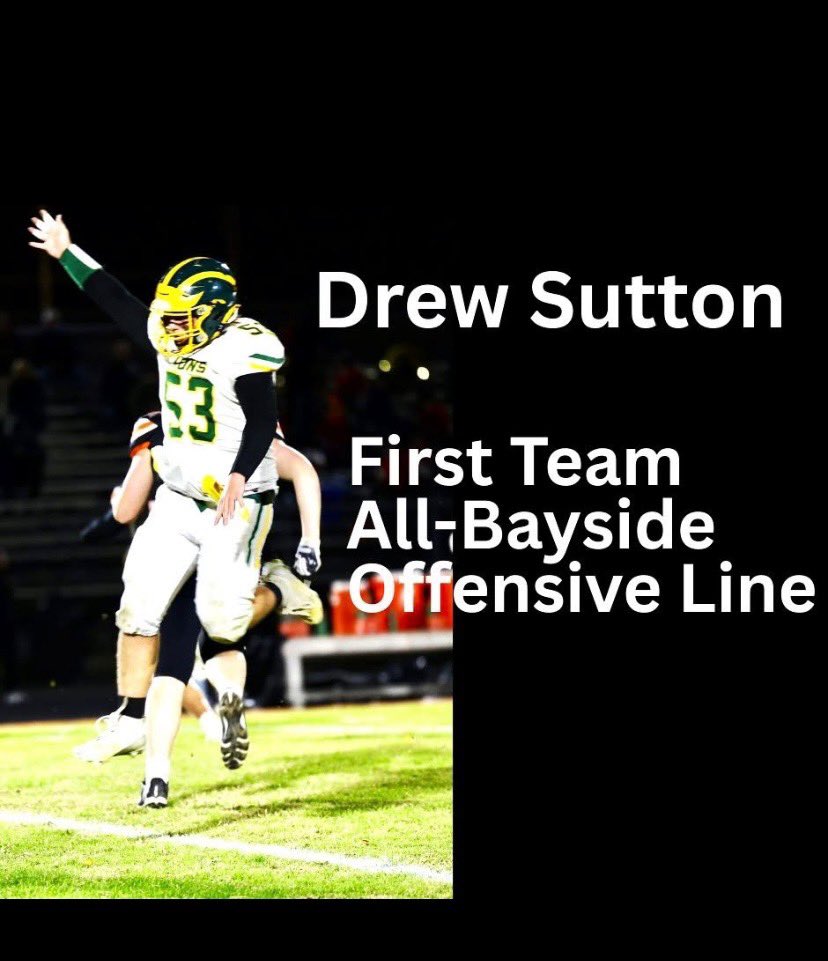 drewsutton43's tweet photo. Excited to say I made First Team All- Bayside Offensive line! Thank you @Coach__Mooney @jbmandes @BSutton2447 @AikinBrian @FBBayside @Overtime_Live https://t.co/K0LtHY6LN4