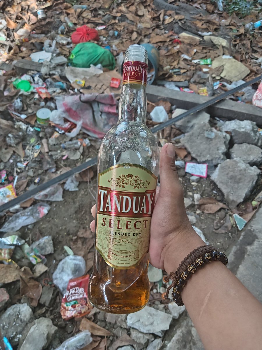 jametatz01's tweet photo. Wala na hurot oiip dritso hagba ang duha.. https://t.co/Jr4Ed2lMoh