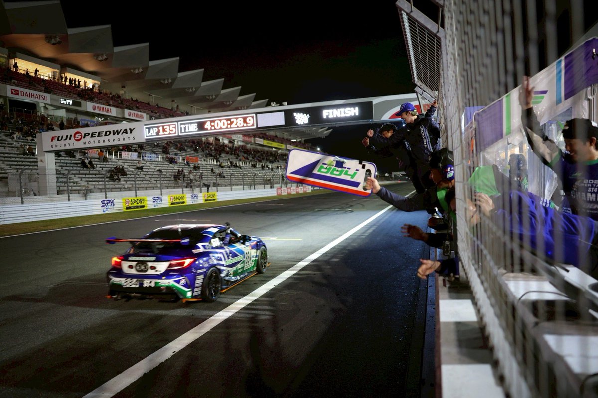 ST 様 4点 ST-4クラスでチャンピオンを獲得することが出来ました。 ここに辿り