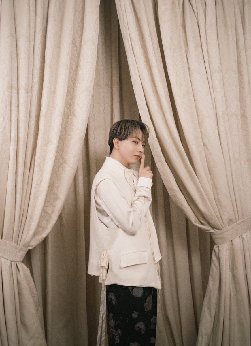 +KIRARI Presents 原因は自分にある。Exhibition 
“GNJB The Secret Party”
⋆⋅⋅⋅⊱∘──────∘⊰⋅⋅⋅⋆

本日より開催。

原因は自分にある。との秘密のパーティをお楽しみください。

◼︎特設サイト
gnjb.kirari-exhibition.com

#PR
#原因は自分にある。