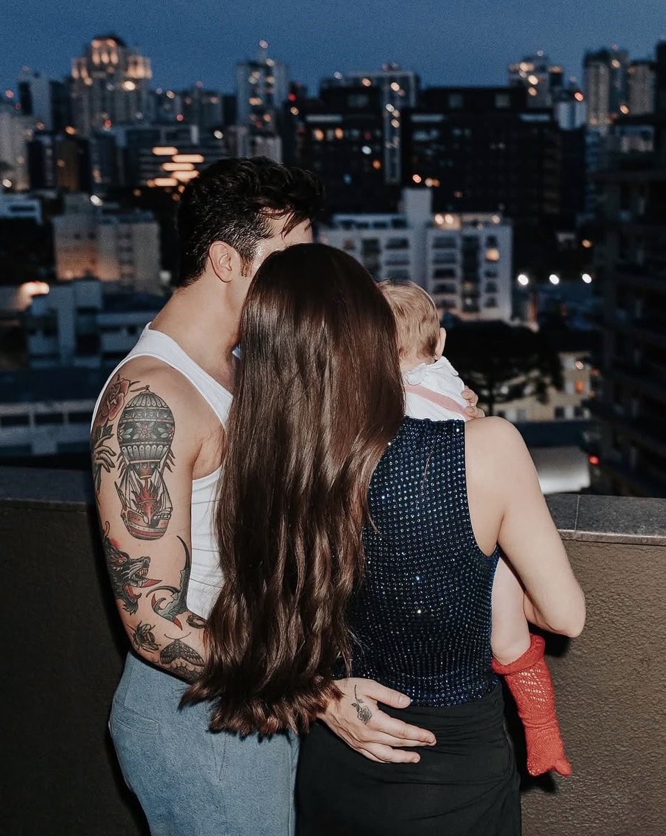 1998Natthy's tweet image. Família lindaaa🥺🥹❤️