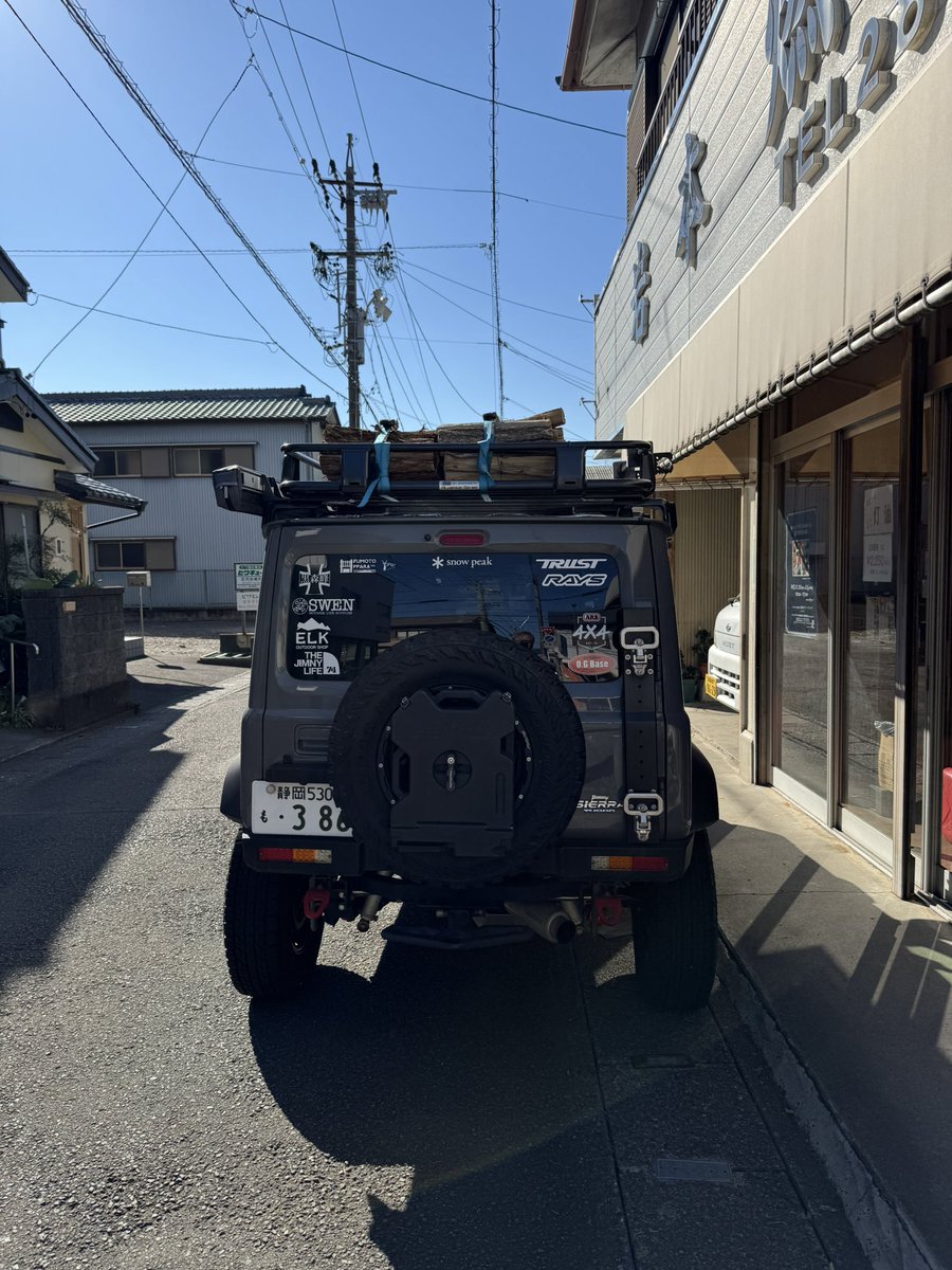 ご注意‼️引き取りのみ‼️薪活❗️軽トラ一杯 薪乾燥済【軽トラ1杯分