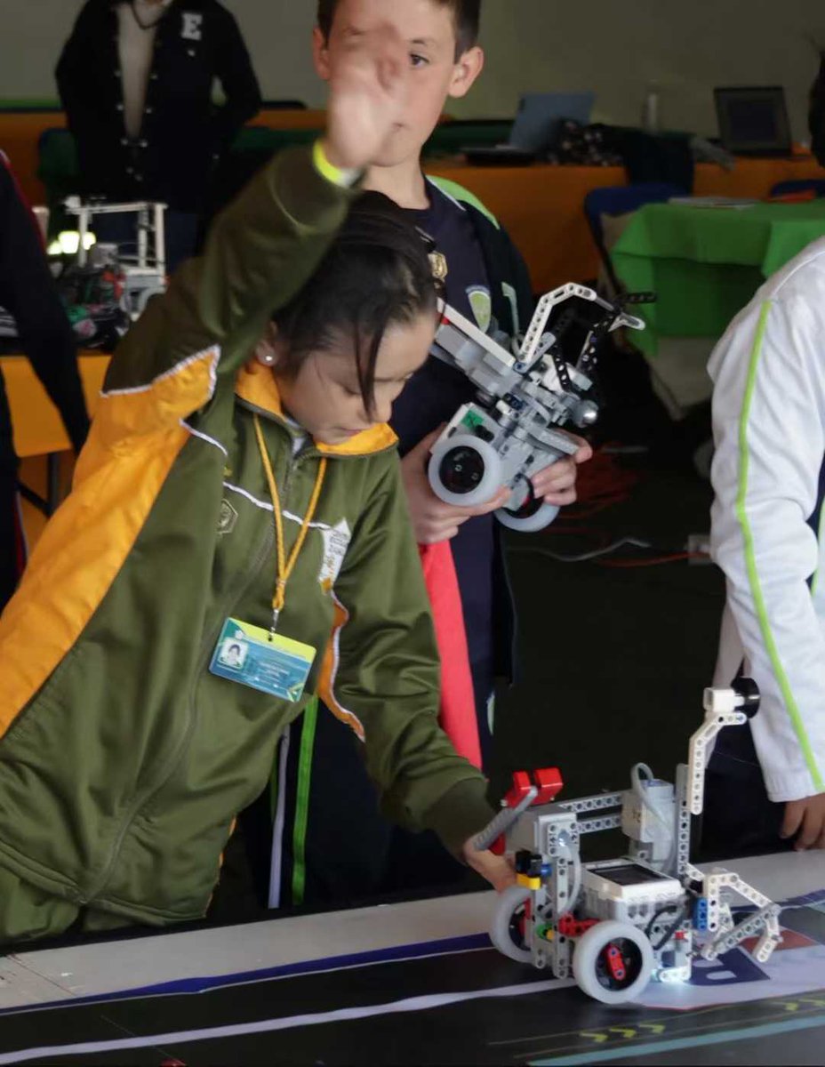 zmrobot's tweet image. WRC Mexico 2025 - SuperAI Super Track Competition
--ZMROBO Super AI
#WRC #SuperAI #SuperTrack #Robot