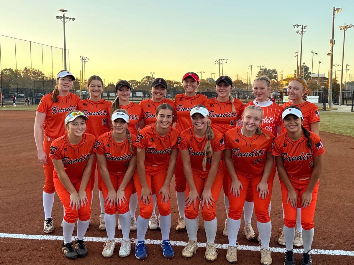 Bella Cortes tweet media