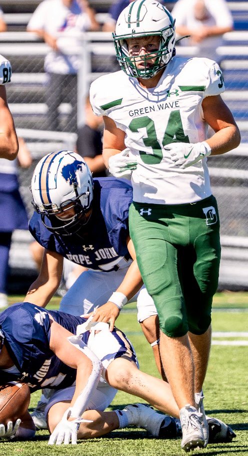sknj86's tweet photo. Congratulations Stephen on an awesome high school career. We are so very proud of you and all your hard work. Thank you for the memories as we look forward to the next chapter. https://t.co/HBJCDO1VVI
