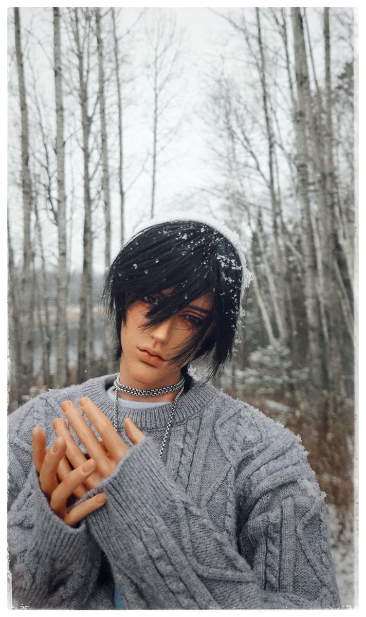 AllAbout_Ashton's tweet photo. ๐ฉต First snowfall and oh no... I think Asher's learned how to weaponize cuteness with the return of those #SweaterPaws ๐ค
Not fair, Love, totally not fair... โ๏ธ๐ฅบ
#Kawaii #BJD #UncleDoll #DollPhotography #ArtDoll #Soom #SajaBoys #ใๆผไผใฟใซไธๆใ ใใใผใซใฎๅ็ใใฏใใ https://t.co/CqoSFKZNEy