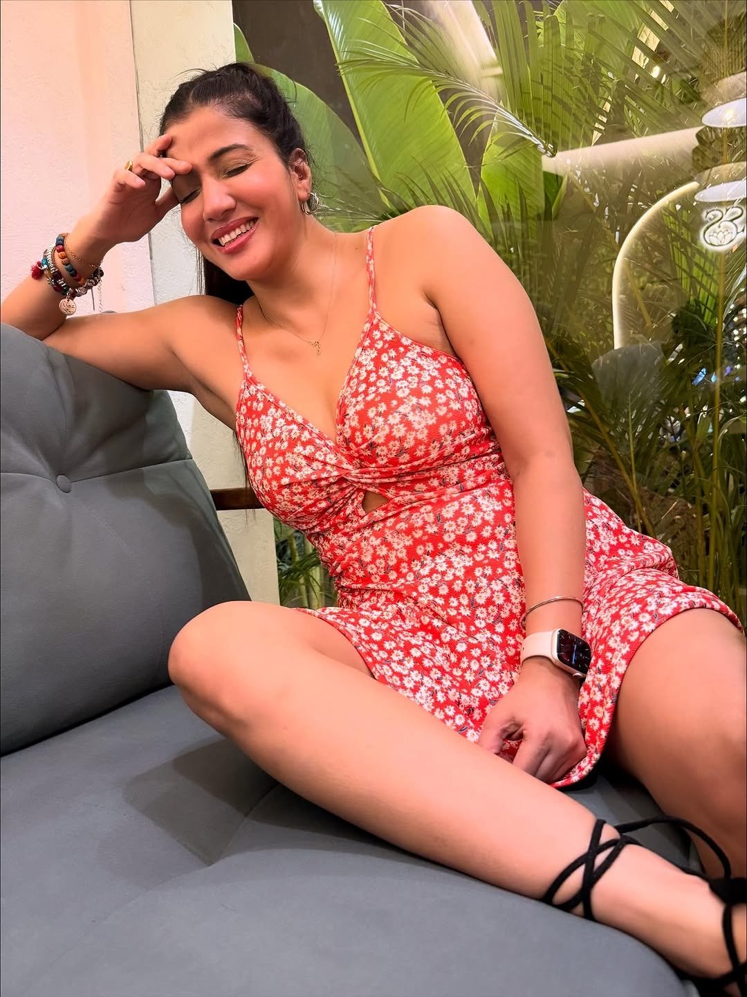 G569-Dga0AAFqaM?format=jpg&name=large